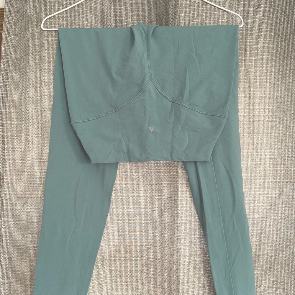 Balance Athletica Leggings